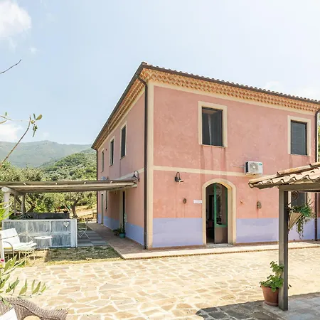 4 Bedroom Cozy In S,mauro Cilento -sa-