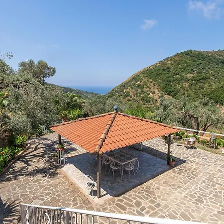 Feriehus 4 Bedroom Cozy In S,mauro Cilento -sa- Casal Sottano