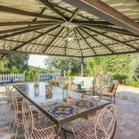 4 Bedroom Cozy In S,mauro Cilento -sa-